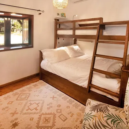 Esquina 204 - Connected With Nature- Uchill Riba de Âncora