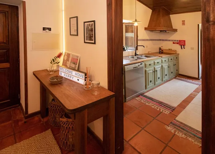 Esquina 204 - Connected With Nature- Uchill Riba de Âncora